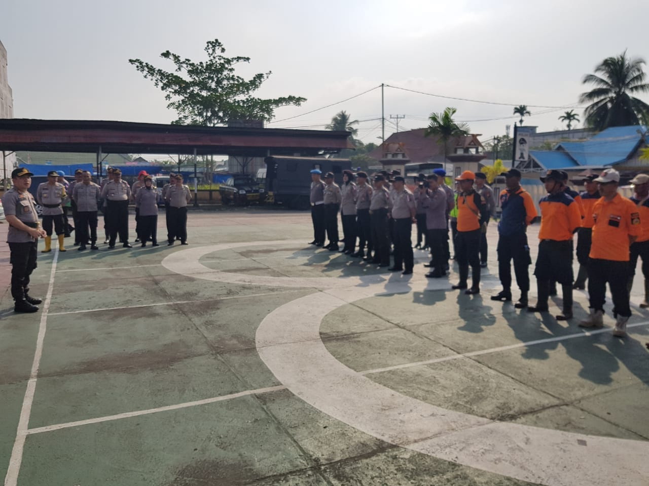 Upaya Padamkan Kebakaran Lahan di Kempas, Polres Inhil Lakukan Apel Konsolidasi Bersama BPBD